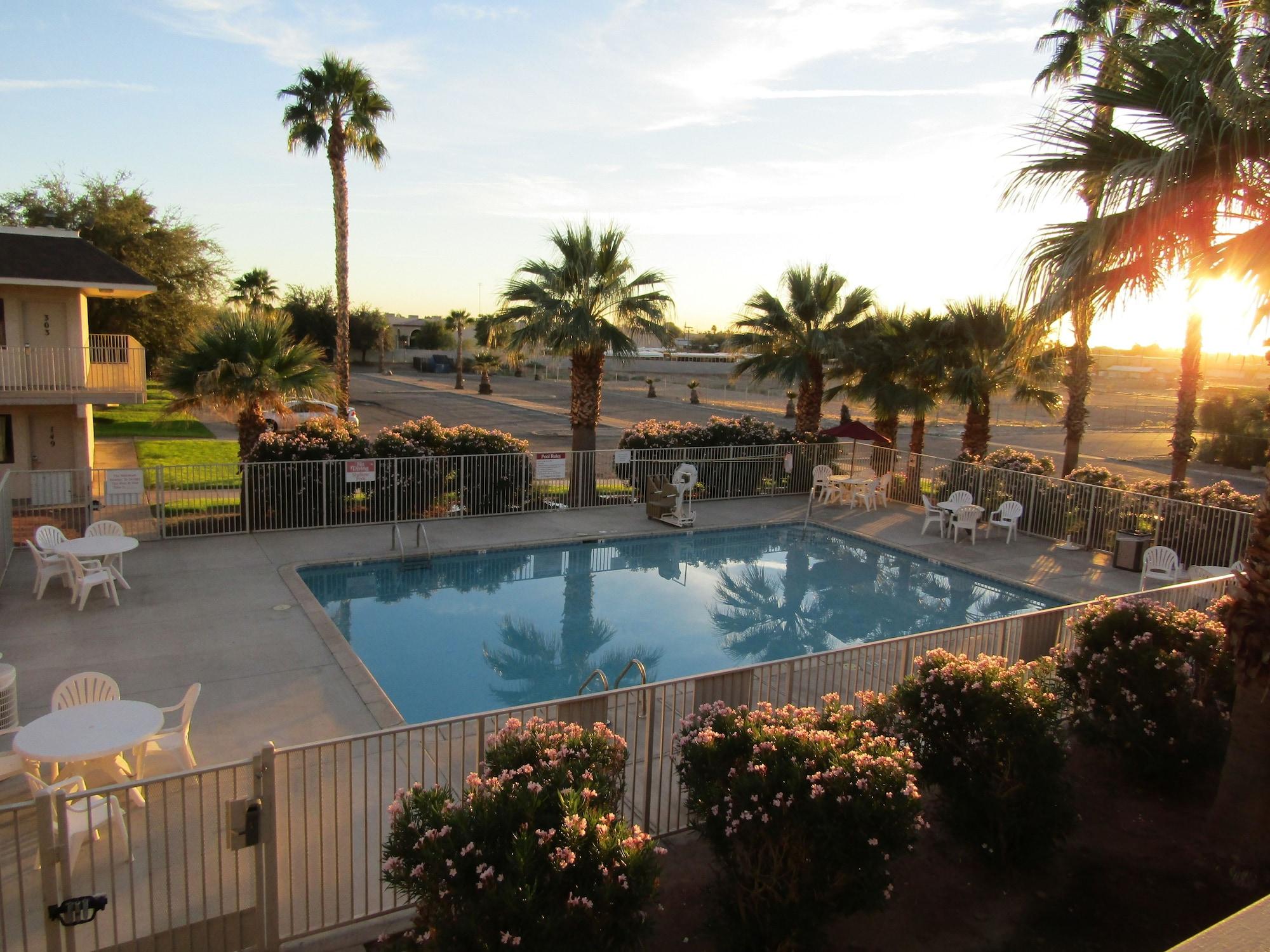Budgetel Inn & Suites Yuma Exterior foto